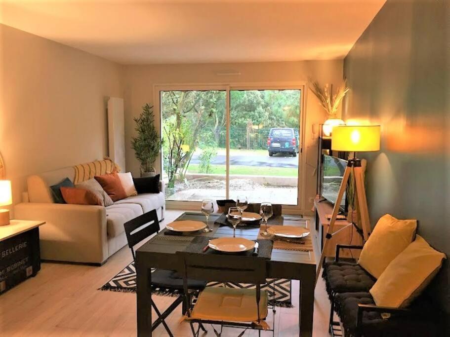 Appartement Bel appart neuf, terrasse , parking, plage à 400 m Résidence le Parc 38 Avenue des Bosquets, 85100 La Rudelière