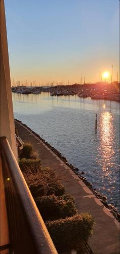 Appartement bel appartement avec jolie vue sur l'eau 7 Rue de la Toison d'Or Le Cap d\'Agde