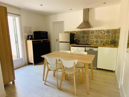 Bel appartement avec terrasse et beau jardin classé 1 étoile La Ciotat france