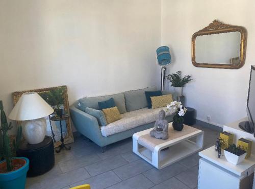 Bel appartement centre ville Montpellier france