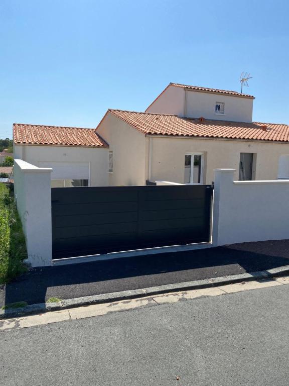 Appartement Bel appartement chez particulier calme et piscine 20 Rue de Faupigne, 17200 Royan