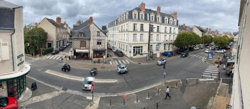 Bel appartement spacieux et lumineux hyper centre Blois Blois france