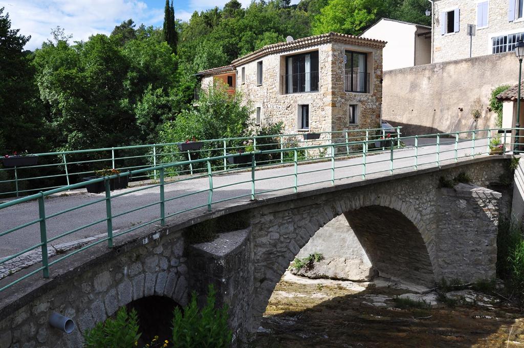 Maison de vacances Belle Maison à 5 minutes de Buis les Baronnies le village, 26170 Eygaliers