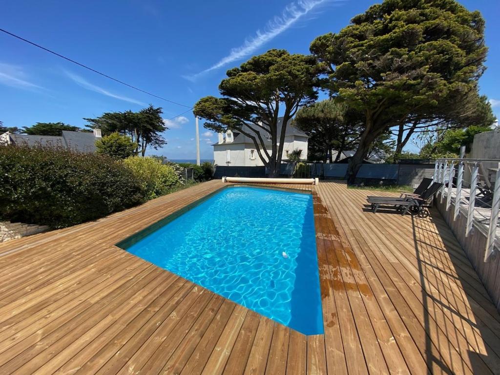 Maison de vacances Belle maison avec piscine privée 14 Rue du Petit Revidy, 56510 Saint-Pierre-Quiberon