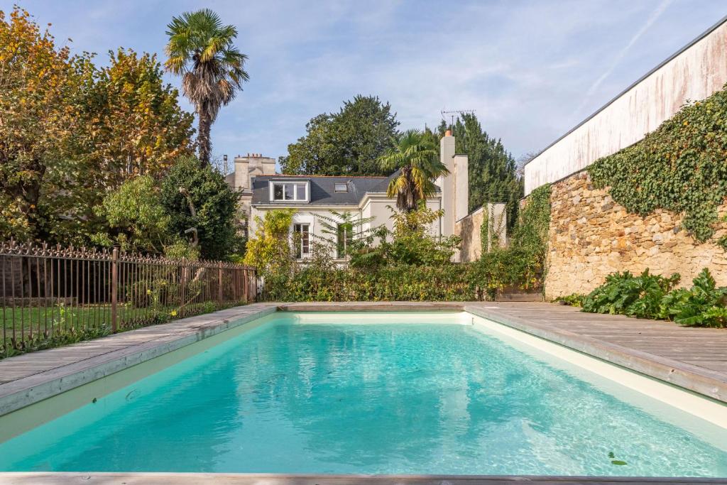 Maison de vacances Belle maison contemporaine avec piscine Joseph Blanchart, 83, 44000 Nantes