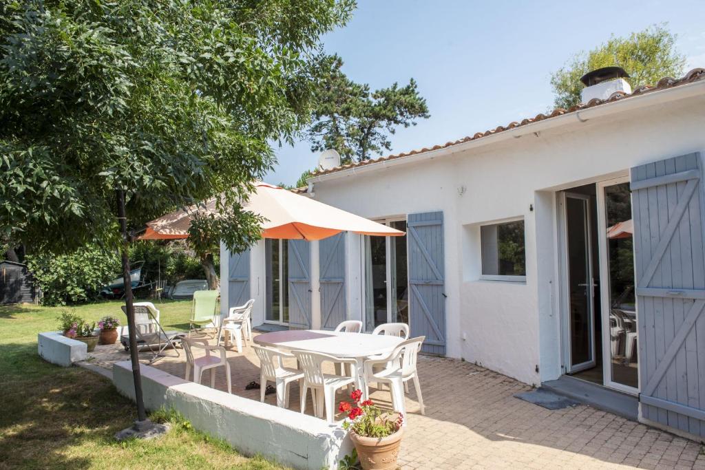 Maison de vacances Belle maison pour 10 personnes a quelques pas de la plage De La Clère, 29, 85330 Noirmoutier-en-l\'Île