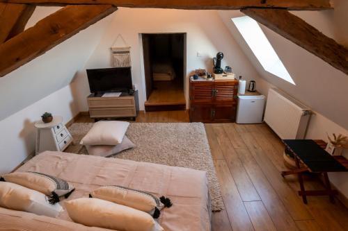 BELLILOIRE, Chambre à la campagne Belligné france