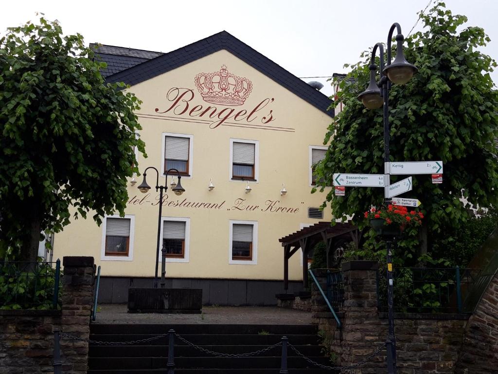 Hôtel Bengel's Hotel zur Krone Schweizerstraße 2, 56218 Mülheim-Kärlich