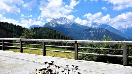 Bergpanorama und atemberaubende alpine Almlandschaft 1 Nichtraucherdomizil Schönau am Königssee allemagne