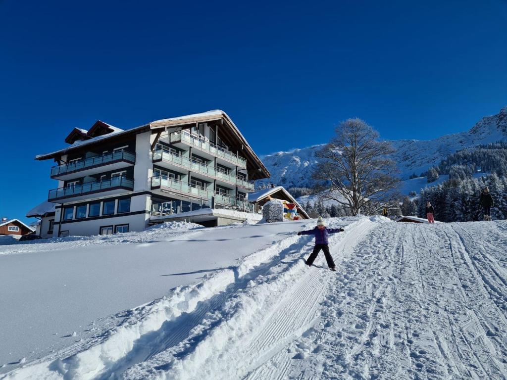 Hôtel Bergzeit - Hotel & Appartements 8 Iselerstraße, 87541 Oberjoch