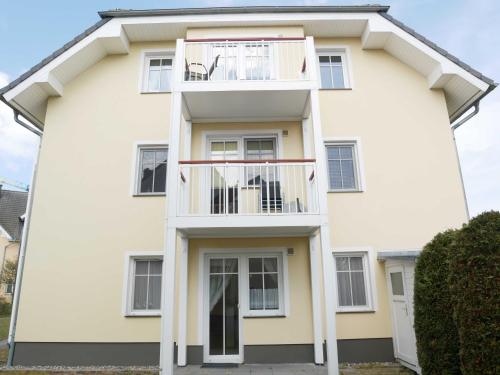 Appartement Bernsteinhaus Wohnung 3 mit 2 Balkonen & Kamin Cölpinstr. 2 Kolpinsee