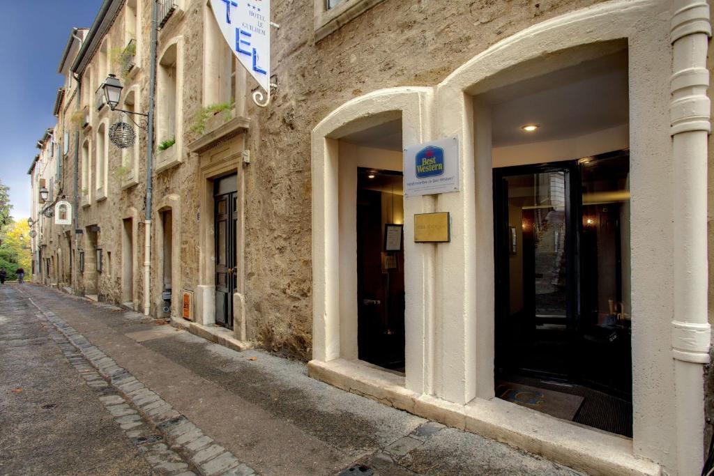 Hôtel Best Western Hotel Le Guilhem 18 Rue Jean Jacques Rousseau, 34000 Montpellier