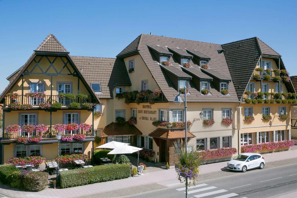 Hôtel Best Western Plus Au cheval Blanc à Mulhouse 27, rue Principale, 68390 Baldersheim