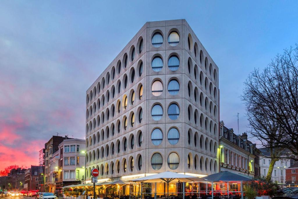 Hôtel Best Western Premier Why Hotel 7 bis Square Morisson, 59000 Lille