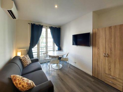 Appartement BH - STELLA MONTE - central 2 rooms 2People 145 Rue de France Nice