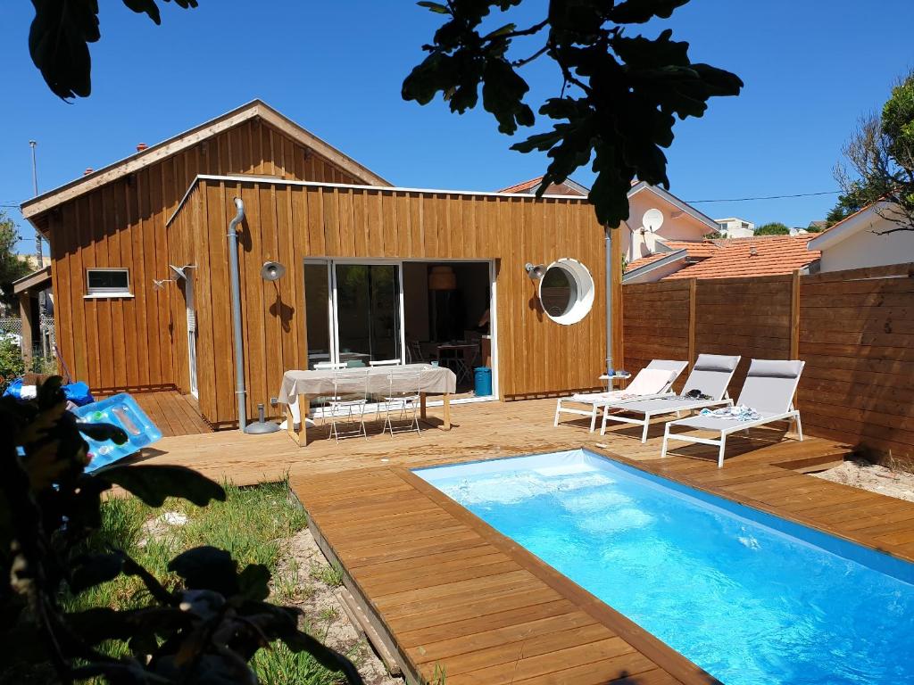 Villa Biby BeachHouse 15 Rue des Écureuils, 33680 Lacanau