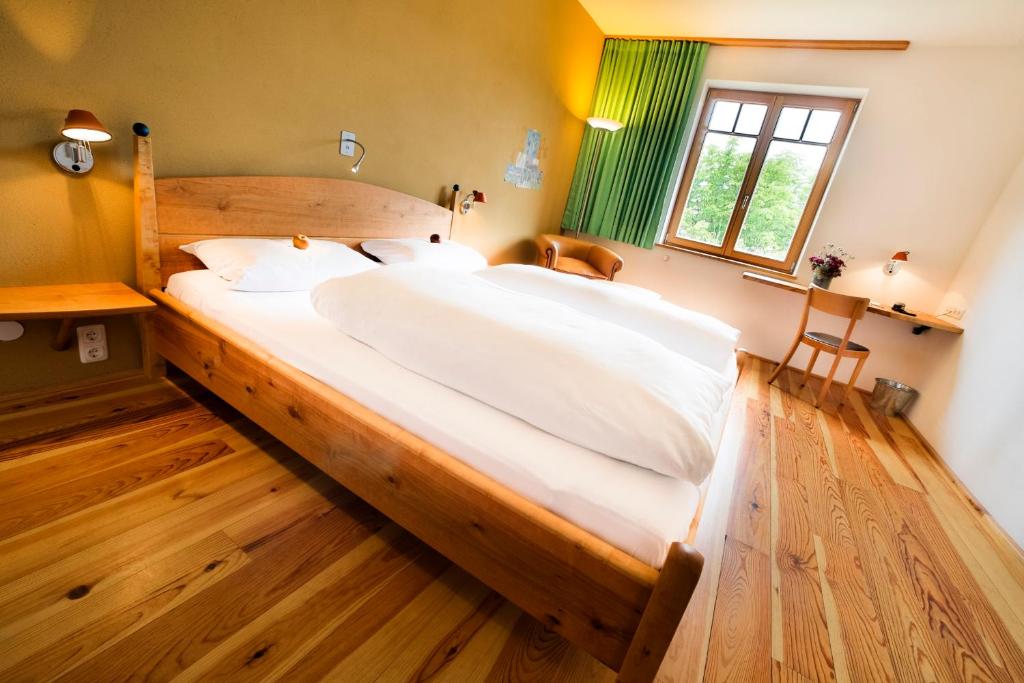 Hôtel BIO-Hotel Alter Wirt Marktplatz 1, 82031 Grünwald