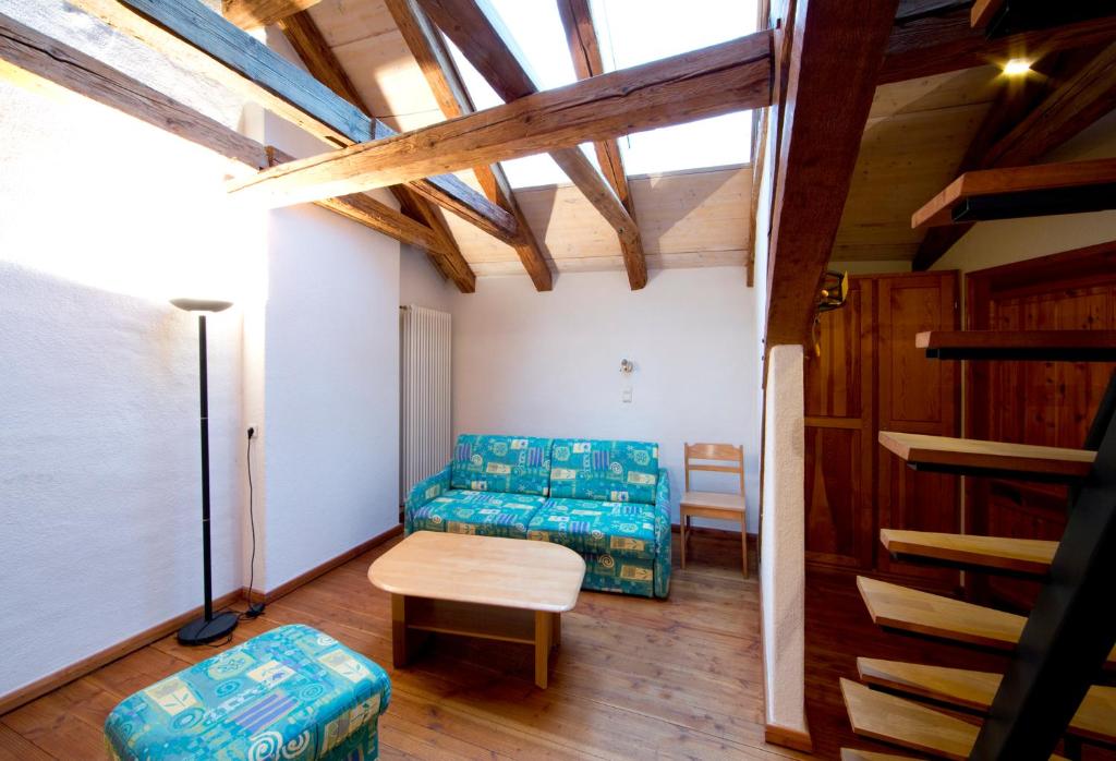 Appartements Bioweingut und Ferienwohnung Baslerstraße 46, 79588 Efringen-Kirchen