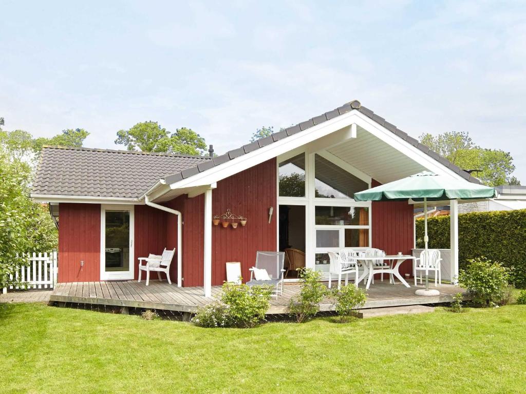 Maisons de vacances _BIR16_ Villa Bullerbue Birkenweg 16, 23669 Niendorf