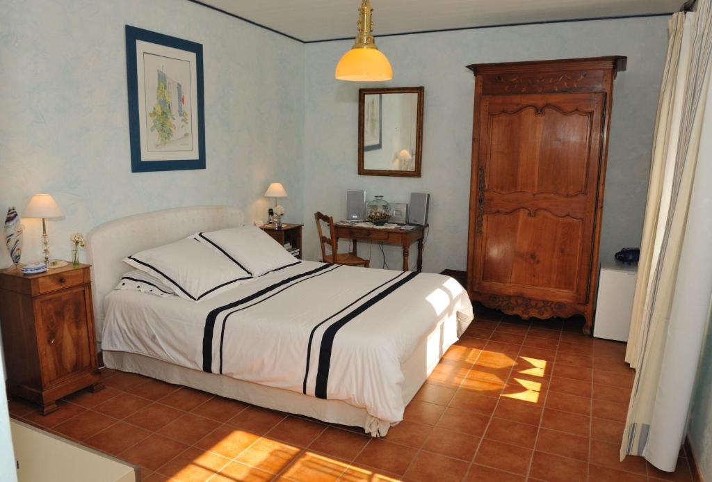 Maison d'hôtes Blanc Marine 1 C, rue de l'Acquenette, 85330 Noirmoutier-en-l\'Île