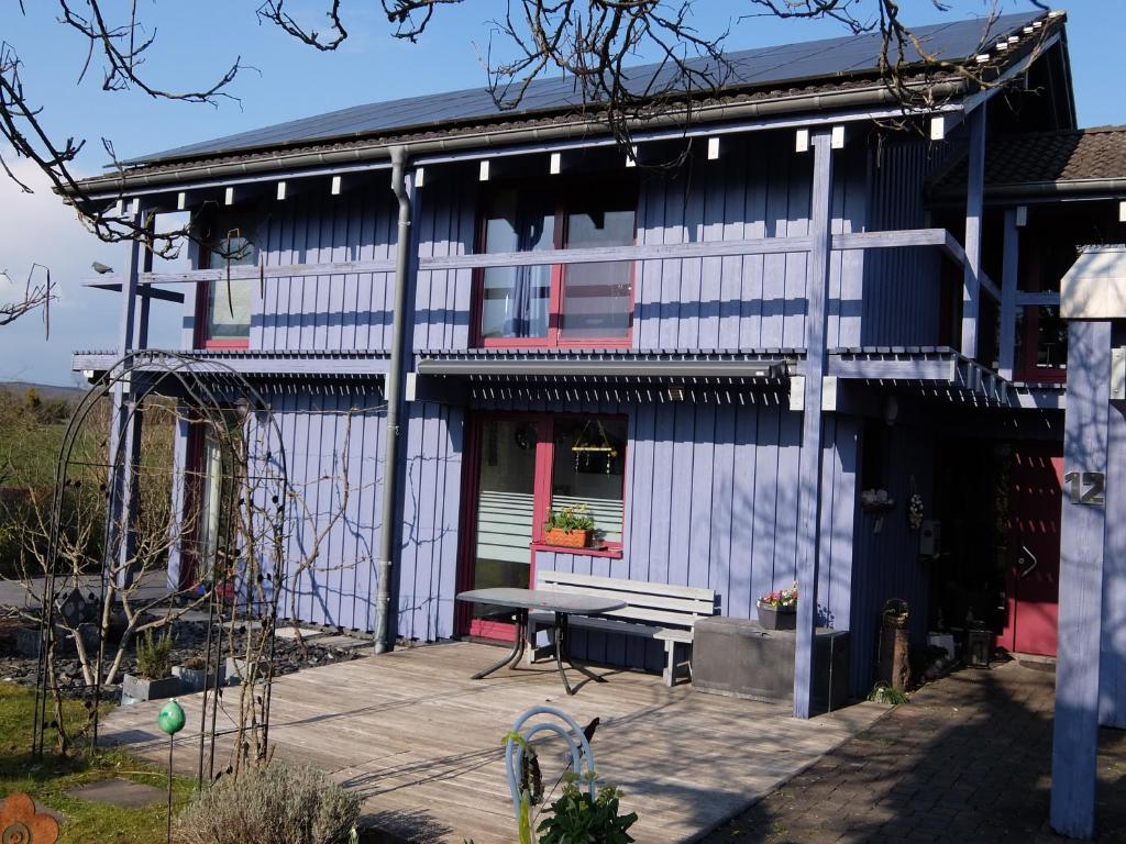 Appartement Blaues Haus - Une maison bleue 12 Alte Erlenbacher Straße, 54523 Hetzerath