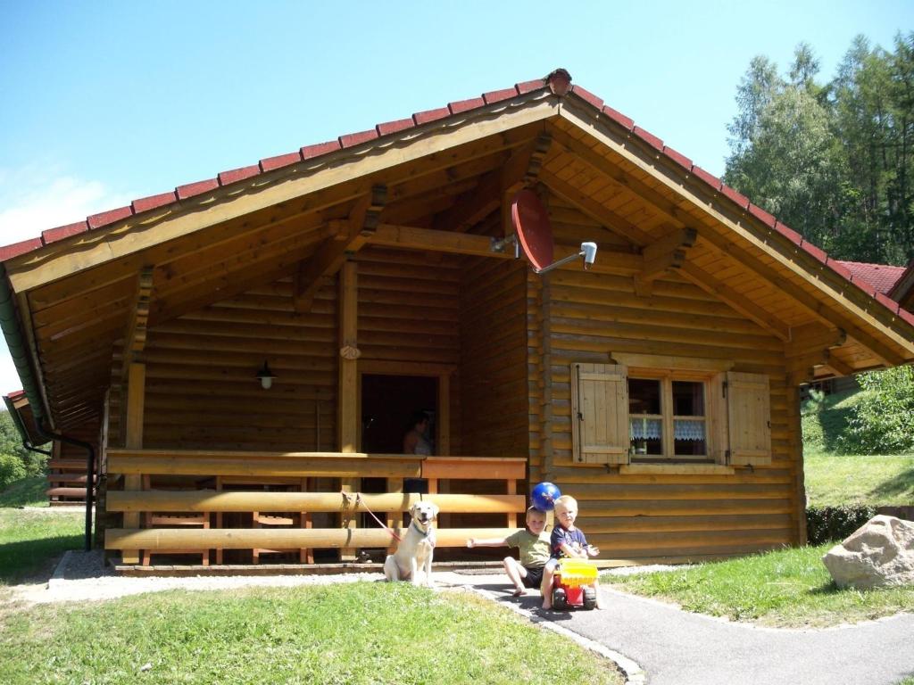 Maison de vacances Blockhaus Hedwig Haus 10 Kürnburgstraße 8, 93491 Stamsried