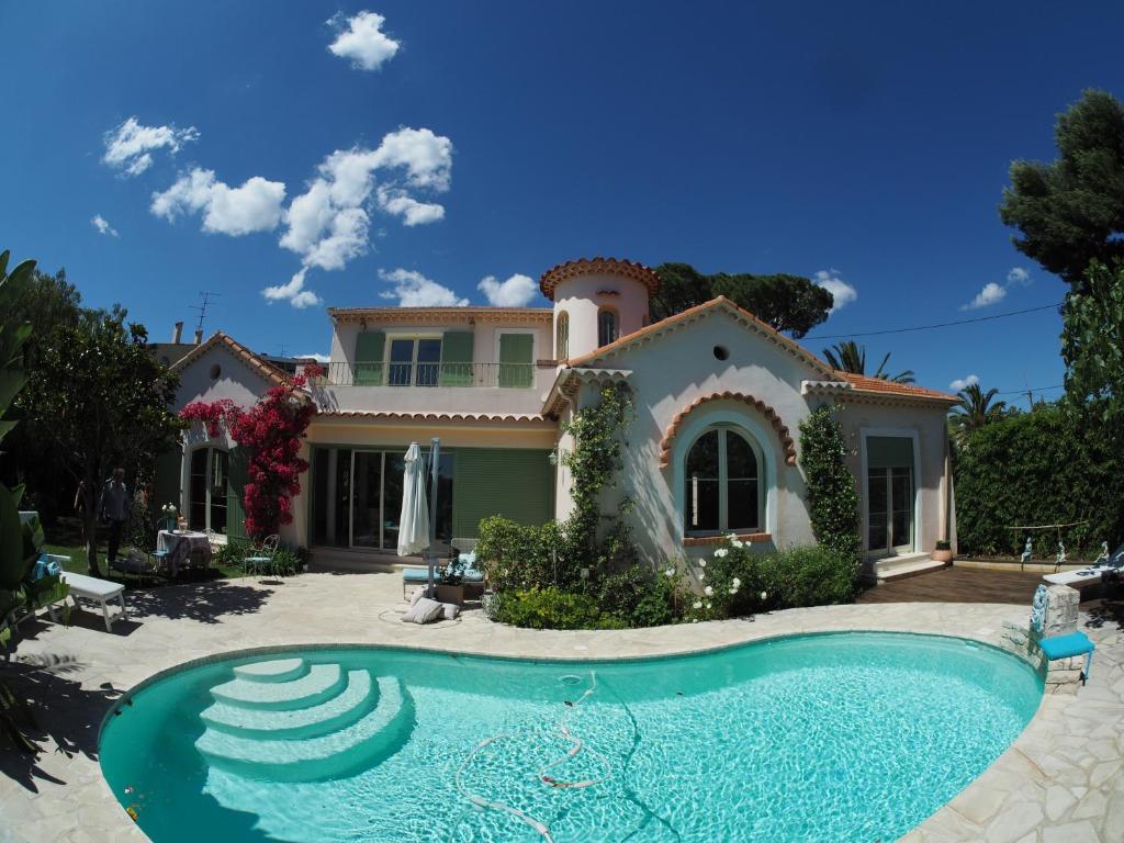 Maison d'hôtes Blue Dream Cannes Guest House 15 allee du parc des Vallergues, 06400 Cannes