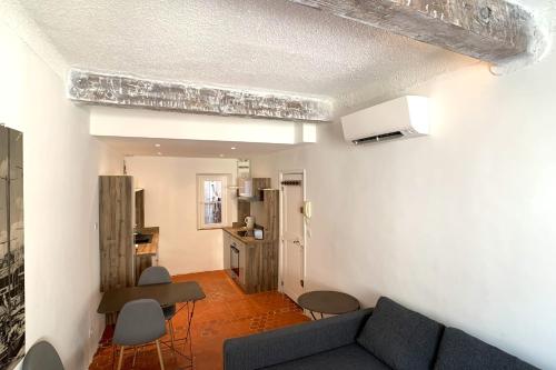 Appartement BNB RENTING Atypical condo in rue Fourmillière 30 rue fourmilière Antibes