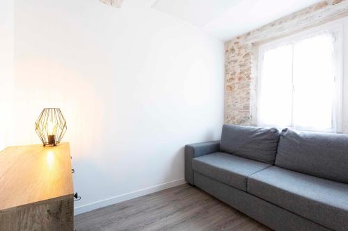 BNB RENTING Chez Dominique - 2 chbres 2-4pers centre Antibes Migrainier3G Antibes france