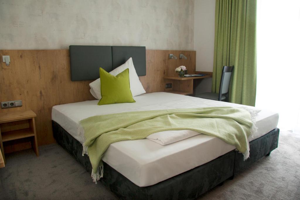 Hôtel Boardinghouse Landshut St.-Wolgangs-Platz 10, 84032 Landshut