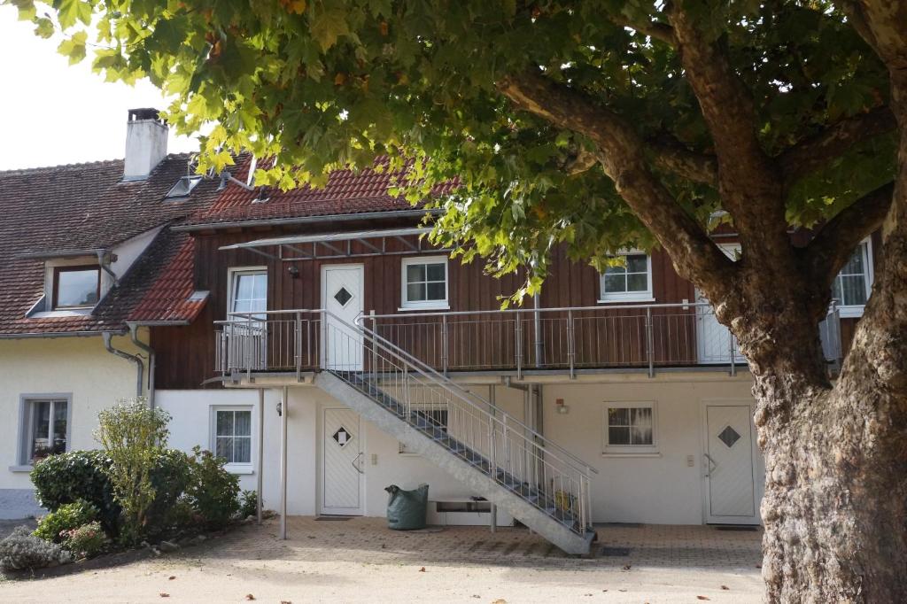 Appartements BodenSEE Apartment 1 - 4 Meersburg Daisendorf 17 Baitenhauser Straße, 88718 Daisendorf