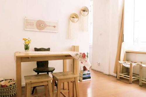 Appartement Boho-chic traditional historic centre flat Travessa da Espera 15, 1D Lisbonne