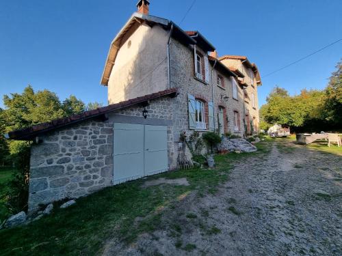 B&B / Chambre d'hôtes Bon Chez Nous Beauvais Saint-Amand-Jartoudeix