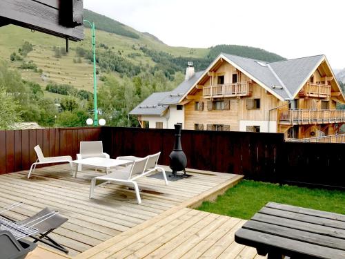 Chalet Boost Your Immo Les Deux Alpes Chalet Gaspard 184 chalet gaspard 8 Rue des Perrons Les Deux Alpes