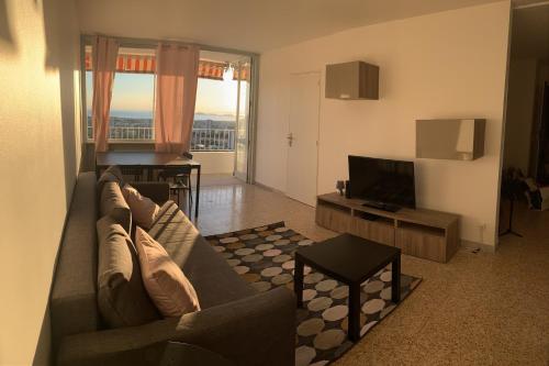 Appartement Boost Your Immo Marseille La Rouvière 121E1 83 bd deu Redon Marseille