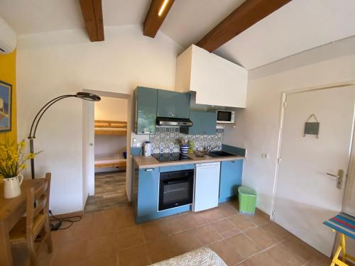 Appartement Boost Your Immo Sanary sur Mer 488 729 chemin du lançon Sanary-sur-Mer