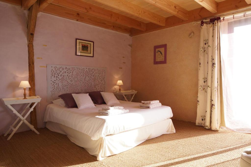 B&B / Chambre d'hôtes Bout de Cote Bout de cote, 46190 Lacam-dʼOurcet