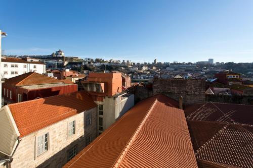 BOUTIQUE Rentals-Kinga’s Ribeira River great views Porto portugal