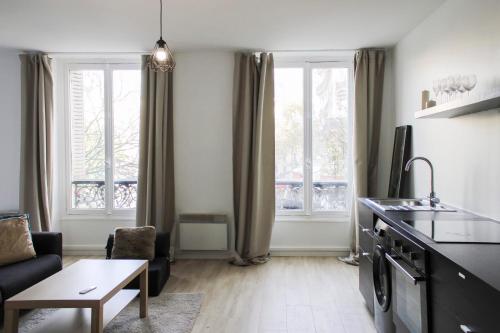 Appartement Brand new Parisian nest near the Arc de Triomphe 239 Rue du Faubourg Saint-Honoré Paris