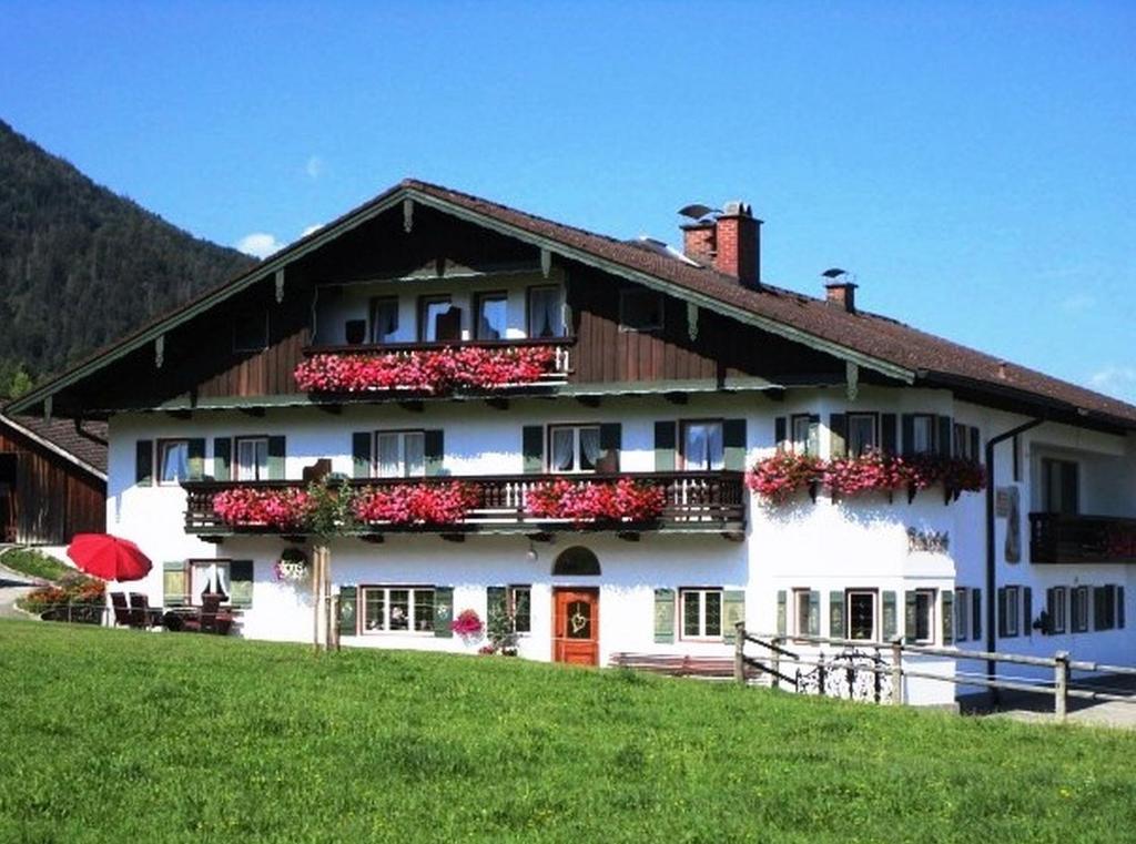 Maison d'hôtes Bräulerhof Berchtesgadener Str. 60, 83457 Bayerisch Gmain