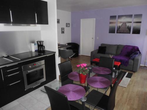 Briget Apartment Chessy france