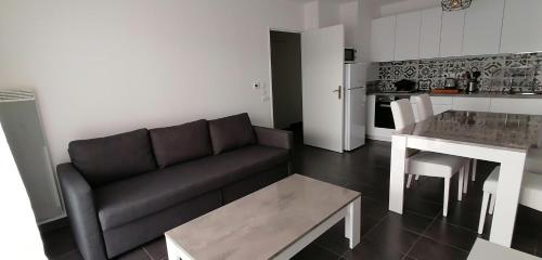 Appartement Bright 45m in a lively area 1 Avenue des Agaves Nice