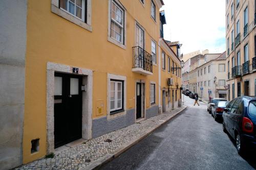 Bright And Sunny Apartment Lisbonne portugal