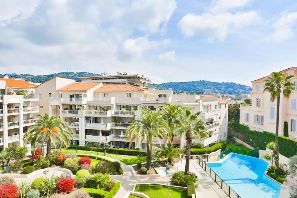 Appartement Bright One BDRM Apartment A/C-Swimming Pool/Congress by Olidesi Avenue du Maréchal Gallieni, 06400 Cannes