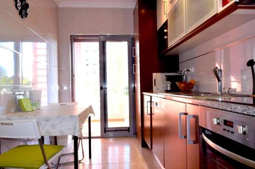 Appartement Brina, stylish apartment in Portimão Rotunda Salgueiro Maia, Lote 52, apartamento 1G Portimão