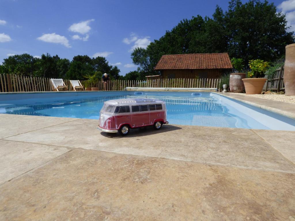 B&B / Chambre d'hôtes BRITAVIT Les Giroux Nord, 24440 Saint Avit Seigneur