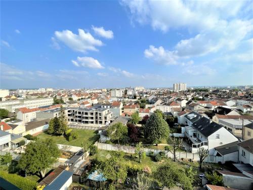 BROSSOLETTE Appartement T2 spacieux et lumineux balcon vue dégagée Reims france