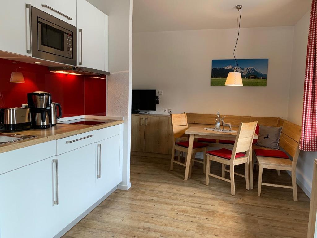 Appartements BSW Ferienwohnungen Garmisch Höllentalstraße 55, 82467 Garmisch-Partenkirchen