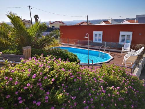 Bungalow 5 - Aulas de Surf, piscina e bicicleta Ribamar portugal