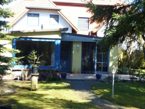 Maison de vacances Bungalow Am Bahndamm 22 Am Bahndamm 22 Zingst